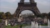 Parisul rămâne cel mai râvnit oraş al îndrăgostiţilor. Ce destinaţii mai aleg cuplurile moldovene pentru a petrece Sfântul Valentin 