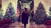 Spirit de sărbători la Casa Albă. Melania Trump a inaugurat mai mulţi brazi în reşedinţa prezidenţială (FOTO)