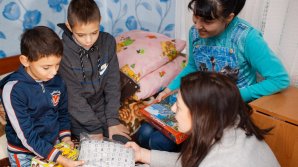 Fundaţia lui Vlad Plahotniuc, Edelweiss a adus bucurie și daruri într-o familie cu patru frați adoptați din satul Hârbovăț