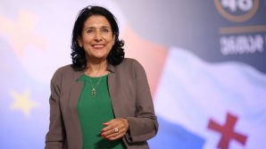 Salome Zurabişvili a devenit prima femeie aleasă președinte al Georgiei