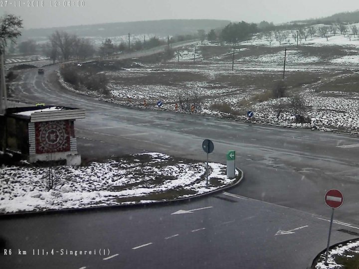 NINGE LA BĂLȚI. Cum se cirulă la acestă oră pe drumurile naționale (GALERIE FOTO)