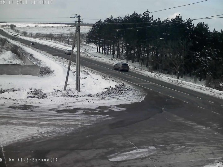 NINGE în mai multe localități din țară. Cum se circulă la această oră pe drumurile naționale