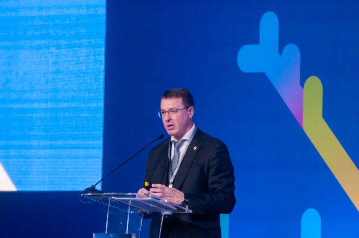 MOLDOVA BUSINESS WEEK 2018. La eveniment participă peste 1.000 de investitori (FOTO/VIDEO)