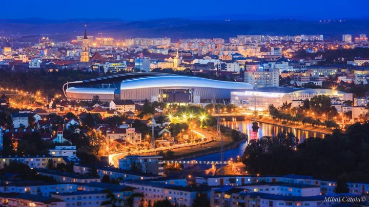 Paralela între Bucuresti şi Cluj-Napoca. Un internaut povesteşte cum a petrecut câteva zile în oraşul Cluj-Napoca din România 