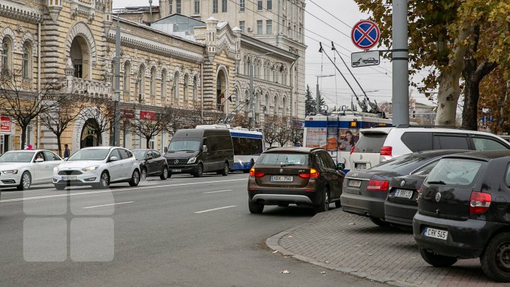 InfoTrafic: Flux majorat de transport în Capitală. Ce străzi trebuie evitate  