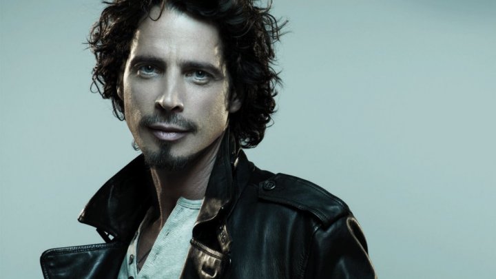 Familia lui Chris Cornell, care s-a sinucis în 2017, îl dă în judecată pe medicul muzicianului