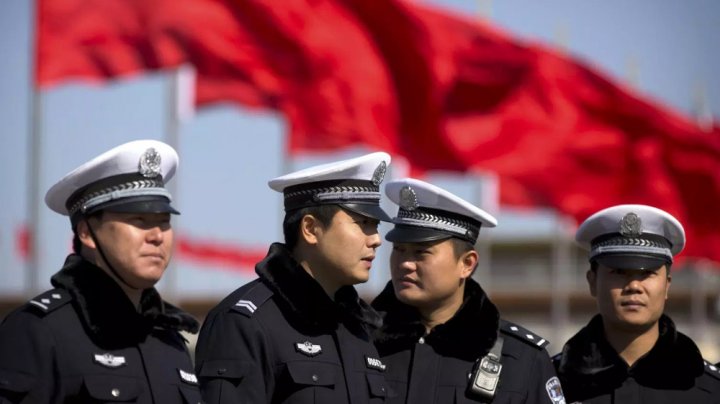 FURIE în China, după ce poliţia a încetat achetarea unui tată care îşi molesta fiica de 5 ani