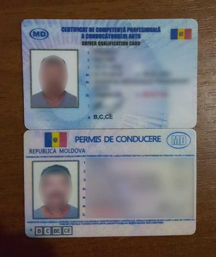 Un moldovean riscă doi ani de închisoare, după ca a fost descoperit la vamă cu acte false. A plătit două mii de lei pe ele