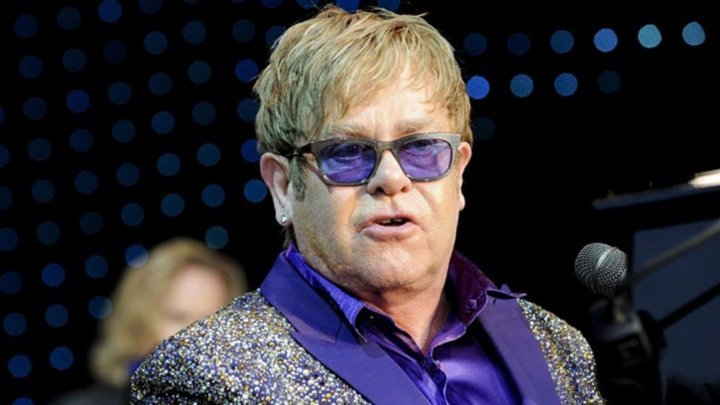 Este mult mai mult decât o reclamă: Este un tribut adus lui Elton John (SPOT PUBLICITAR EMOŢIONANT)