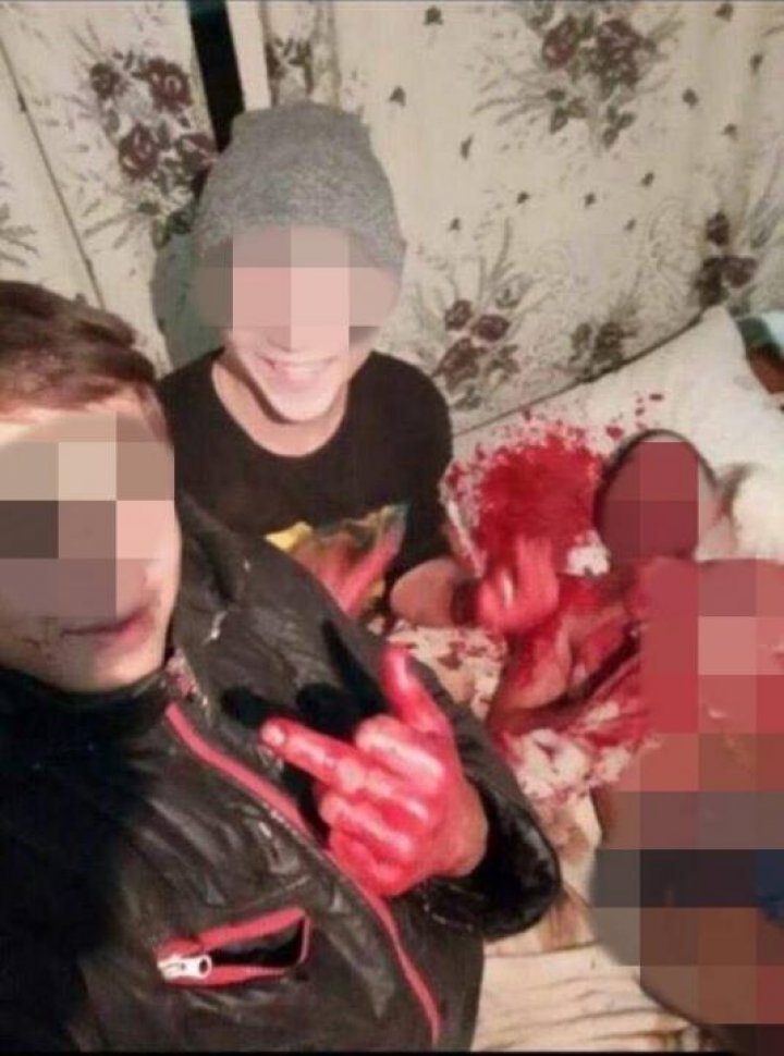 Cei doi copii din Hânceşti şi-au facut SELFIE CU BĂRBATUL pe care l-au ucis cu bestialitate (IMAGINI GROAZNICE +18)