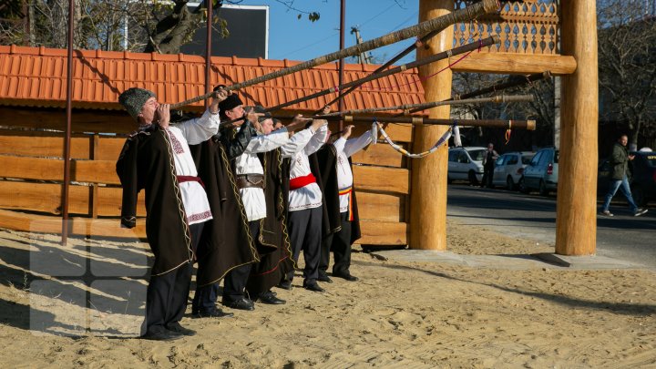 Dor de Codru, un nou traseu turistic în Moldova. Străinii, invitaţi să cunoască cultura, tradiţia şi gastronomia locală (FOTOREPORT)