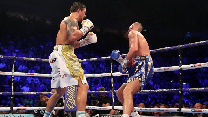 Ucraineanul Oleksandr Usik şi-a păstrat titlurile mondiale după ce l-a învins prin KO pe Tony Bellew