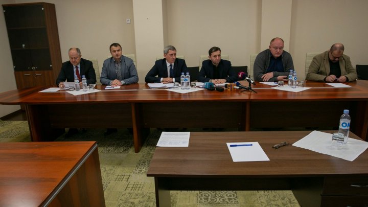 Comisia de anchetă verifică legatura dintre Fundația Open Dialog și servicii secrete străine, frauda bancară din Moldova și lideri ai unor partide