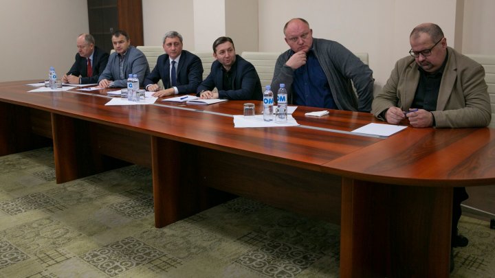 Audieri în Parlament privind amestecul Open Dialog în politica internă a ţării şi finanţarea unor partide