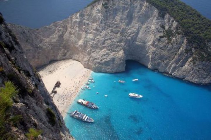 O plajă de pe insula grecească Zakynthos, desemnată cea mai frumoasă din lume (FOTO)