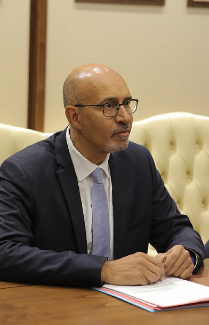 Accesul la informație și normele de reglementare pentru media, discutate de Andrian Candu şi reprezentantul OSCE pentru libertatea presei