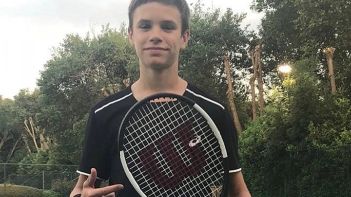 Așchia a sărit departe de trunchi. Romeo Beckham visează să fie jucător de profesionist de tenis