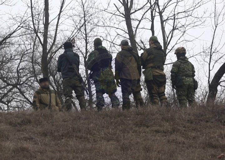 OPERAŢIUNE DE AMPLOARE a SIS privind destructurarea unei formaţiuni paramilitare ilegale. Au fost găsite arme şi grenade 