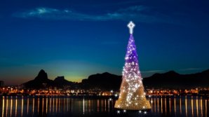 Show de lumini și focuri de artificii: Luminițele de pe cel mai faimos brad al Braziliei au fost aprinse