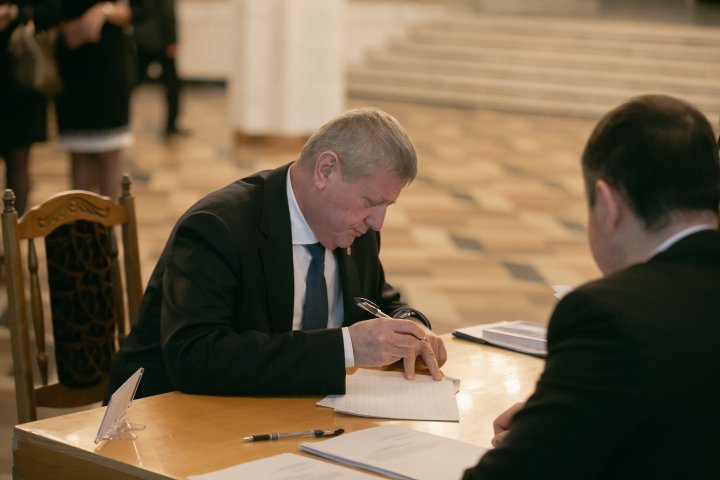 PDM a depus la CEC lista naţională a partidului pentru alegerile parlamentare din februarie 2019 (GALERIE FOTO)