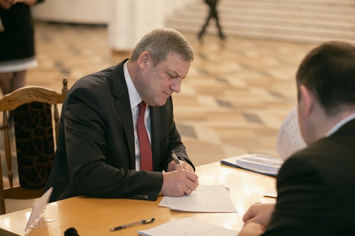 PDM a depus la CEC lista naţională a partidului pentru alegerile parlamentare din februarie 2019 (GALERIE FOTO)