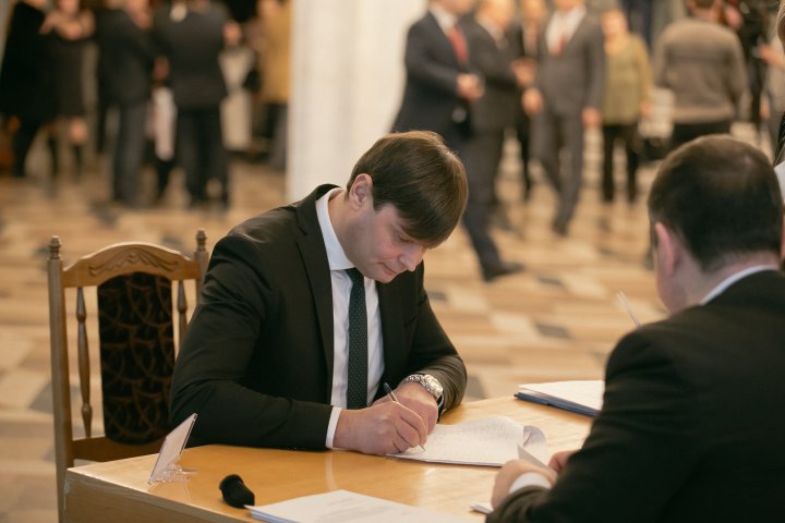 Partidul Democrat din Moldova va fi primul în buletinul de vot pentru alegerile parlamentare din februarie 2019 (GALERIE FOTO)