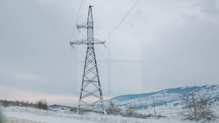 Se anunţă întreruperi de energie electrică. Ce localităţi vor rămâne fără lumină