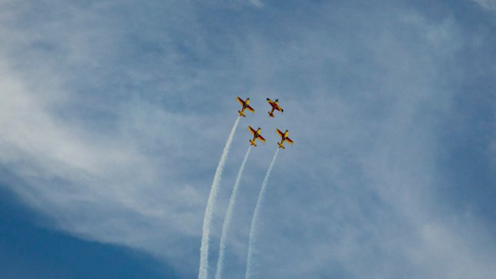 Astăzi este marcată ZIUA INTERNAŢIONALĂ A AVIAŢIEI CIVILE (GALERIE FOTO)