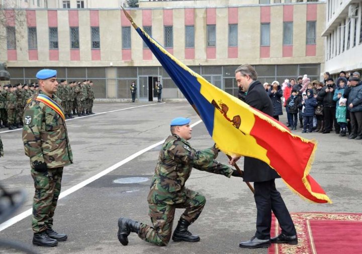 Un nou contingent al Armatei Naţionale pleacă în Kosovo (FOTO)