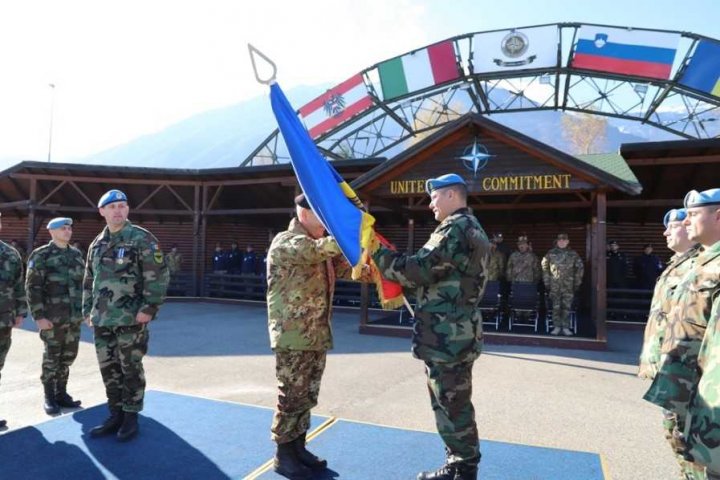 Militarii, din cel de-al zecelea contingent al Armatei Naţionale, şi-au început misiunea în Kosovo (FOTO)