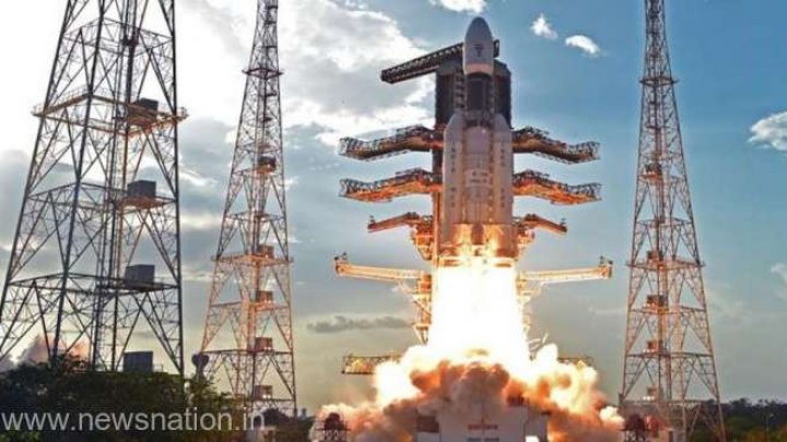 India intenţionează să trimită în spaţiu prima misiune cu echipaj uman formată din trei astronauţi