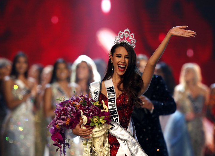 FRUMOASĂ, ZÂMBITOARE şi SCLIPITOARE! Ea este Miss Univers 2018. Are 24 de ani și nu a vizitat niciodată Europa (FOTO)