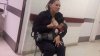 Gestul admirabil făcut de o poliţistă. A alăptat de urgenţă un bebeluş, deoarece personalul spitalului a considerat copilul "murdar" (FOTO)