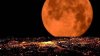 IMAGINI UIMITOARE. Momentul uimitor în care un meteorit a lovit luna (VIDEO)