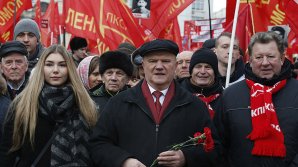 Ruşii, cuprinşi de nostalgie. Motivul din care aceştia duc dorul URSS-ului 