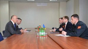 Cooperarea dintre Moldova și Lituania, discutată la ministerul Apărării