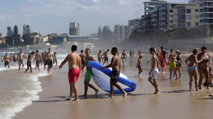 Australienii au trecut prin cea mai caniculară noapte: 20 de zile cu temperaturi de peste 40 de grade
