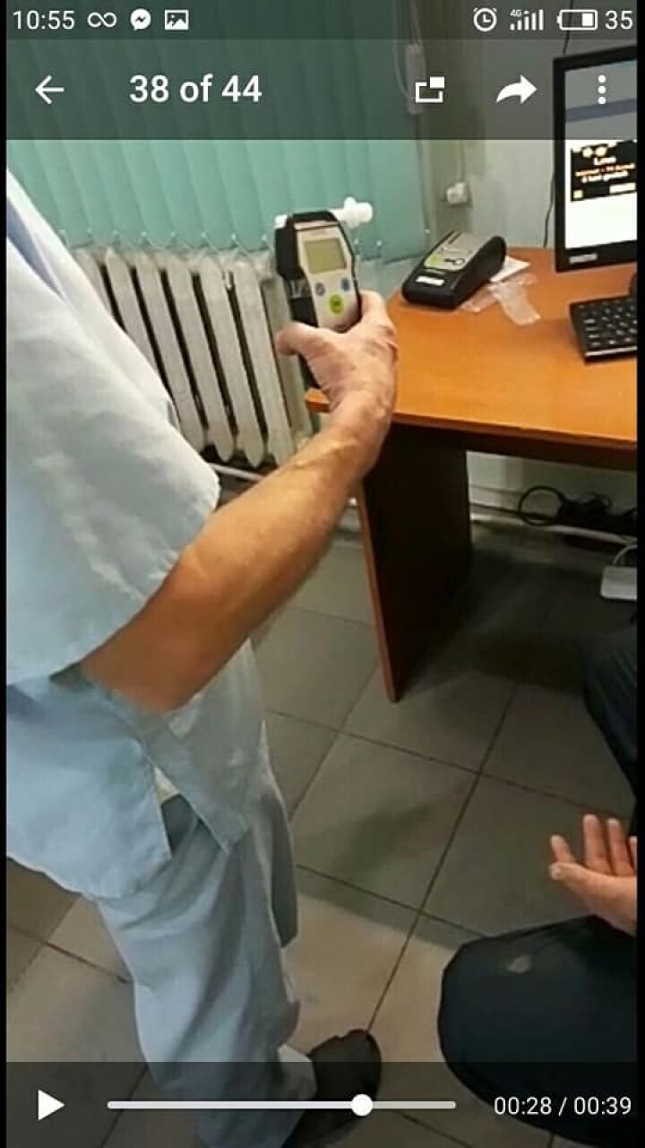 Zăpada mare nu-i sperie! Mai mulți şoferi beți au fost traşi pe dreapta şi sancţionaţi de poliţişti