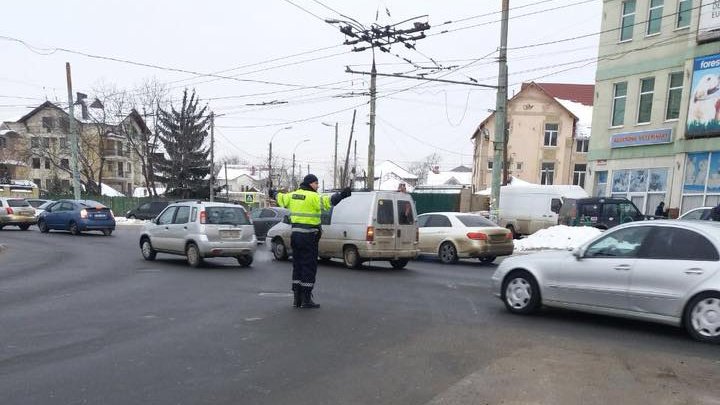 ADIO AMBUTEIAJE: Care sunt intersecţiile care au fost suplinite cu agenţi de patrulare