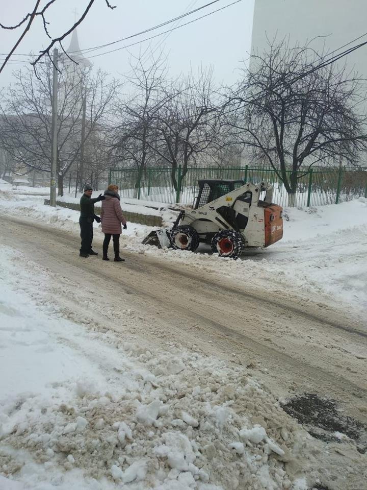 Situația în Chișinău, ca urmare a ninsorii abundente: Străzile sunt practicabile (FOTO)