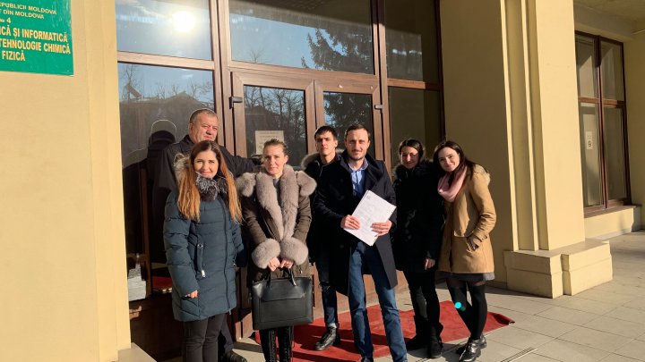 Medicul Mihai Stratulat NU CEDEAZĂ. Candidatul la fotoliu de deputat PDM a depus o cerere repetată la CEC