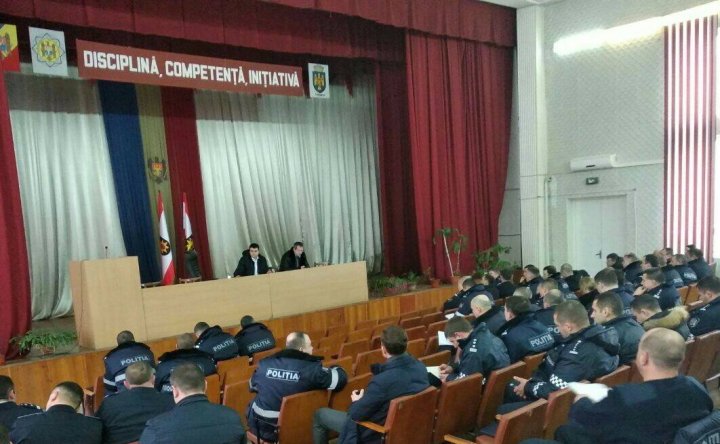 MĂSURI SPORITE în ziua ALEGERILOR PARLAMENTARE. Poliția, INSTRUITĂ pentru a  asigura ordinea publică