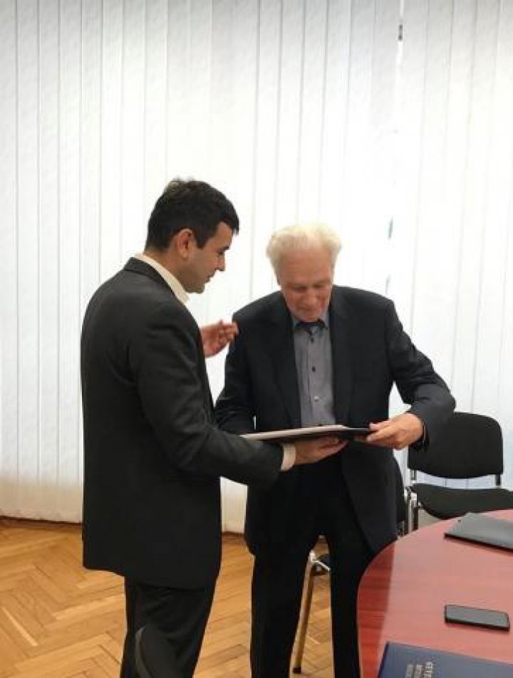 Chiril Gaburici a acordat DIPLOME celor care au participat la înlăturarea consecințelor deflagrației de pe Bulevardul Moscovei