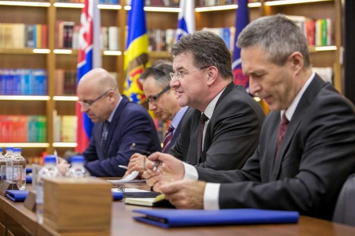 Eforturile autorităţilor de la Chişinău, APRECIATE de preşedintele în exerciţiu al OSCE (FOTO)