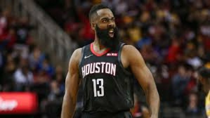 HARDEN, RECORDUL CARIEREI. Texanul a acumulat 61 de puncte în meciul cu Knicks