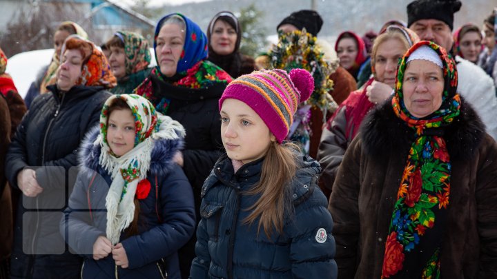 Festivalul colindelor la Manastirea Tiganesti (FOTOREPORT)