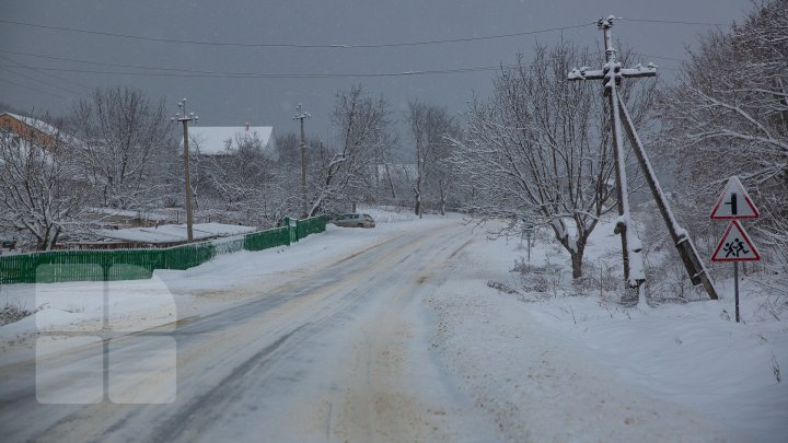 MĂSURI DE URGENŢĂ din cauza URGIEI ALBE. Zăpada şi viscolul s-au dezlănţuit în Moldova. Cum se circulă pe drumurile din țară