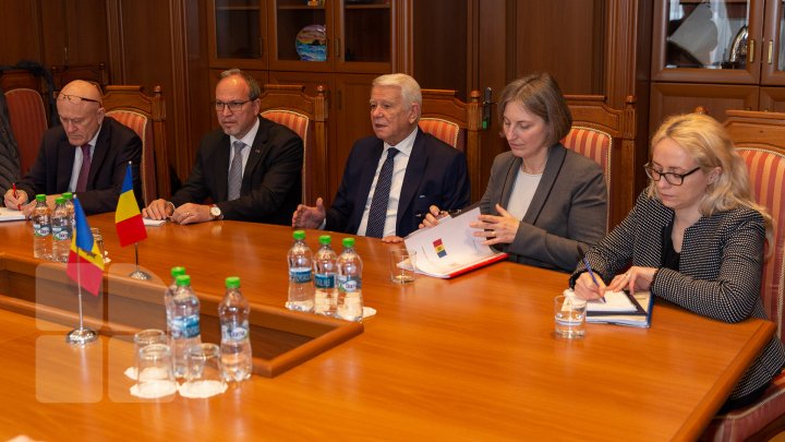 Teodor Meleşcanu: România va sprijini Moldova în parcursul său european (FOTOREPORT)