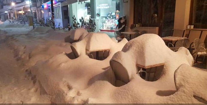 URGIE ALBĂ în Germania şi Austria: 14 oameni au murit, iar numeroase localităţi sunt izolate de lume (FOTO)