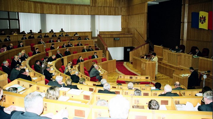 Istoria Parlamentului Republicii Moldova. VEZI UNDE ESTE DOCUMENTATĂ ARHIVA